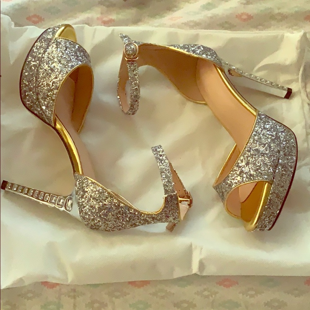 JJHouse heels